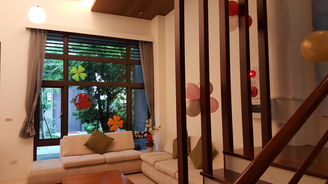 Peace Area Hot Spring Hotel 礁渓郷 エクステリア 写真